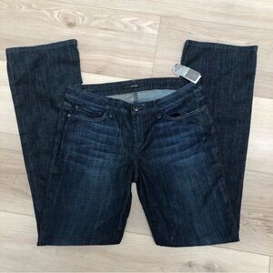 NWT Joe’s Jean honey fit curvy booty fit dark wash slight flare w stretch 31 L